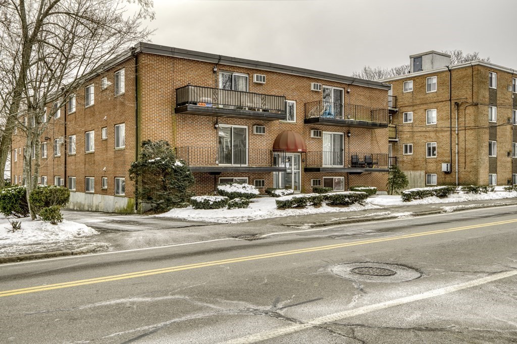 332 Copeland Street # 24 Property Photo 1