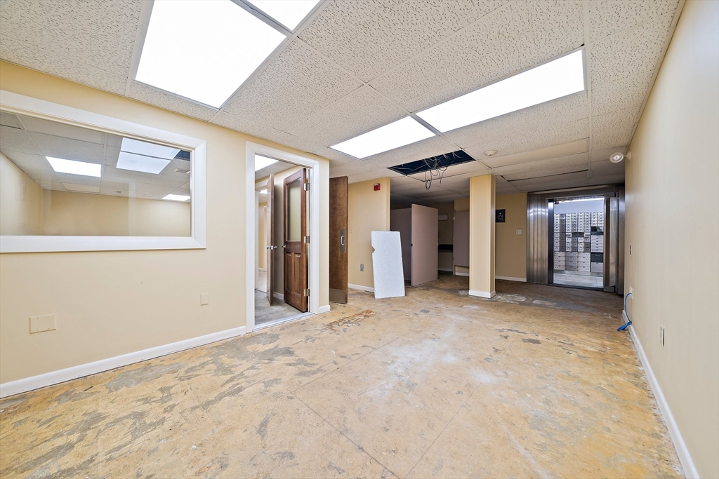 451 Andover St # 105 Property Photo 12
