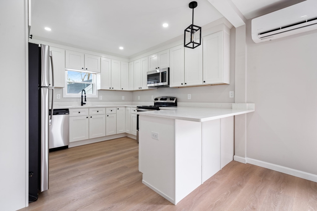 19 Bridge Street Property Photo 9