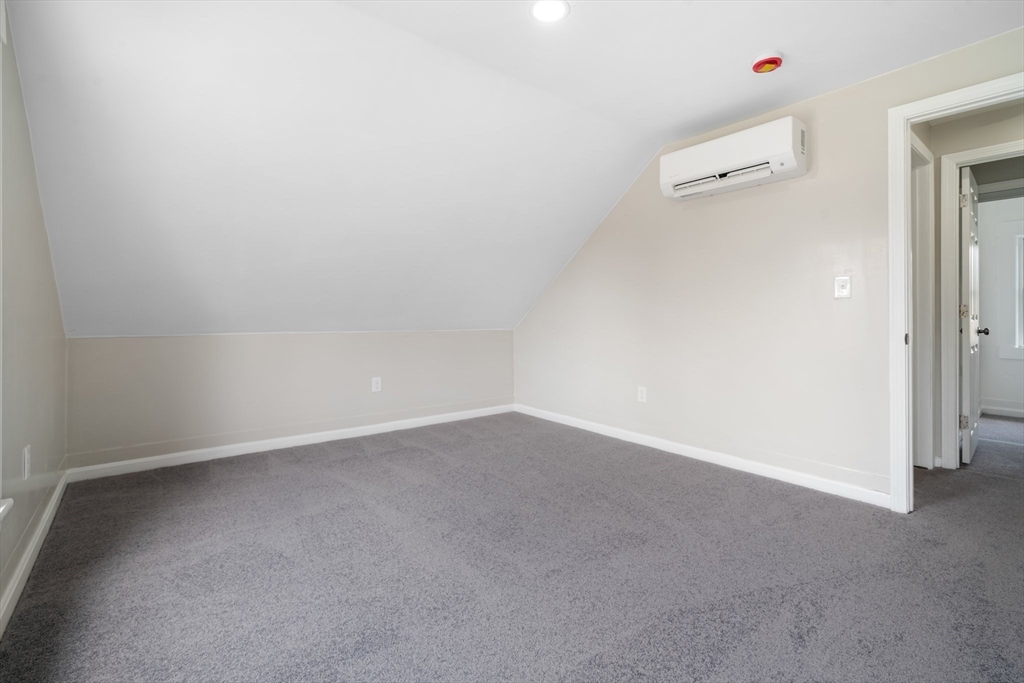 19 Bridge Street Property Photo 14