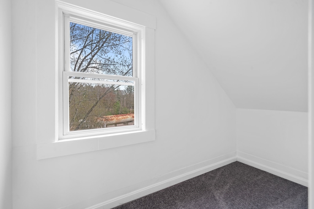 19 Bridge Street Property Photo 18