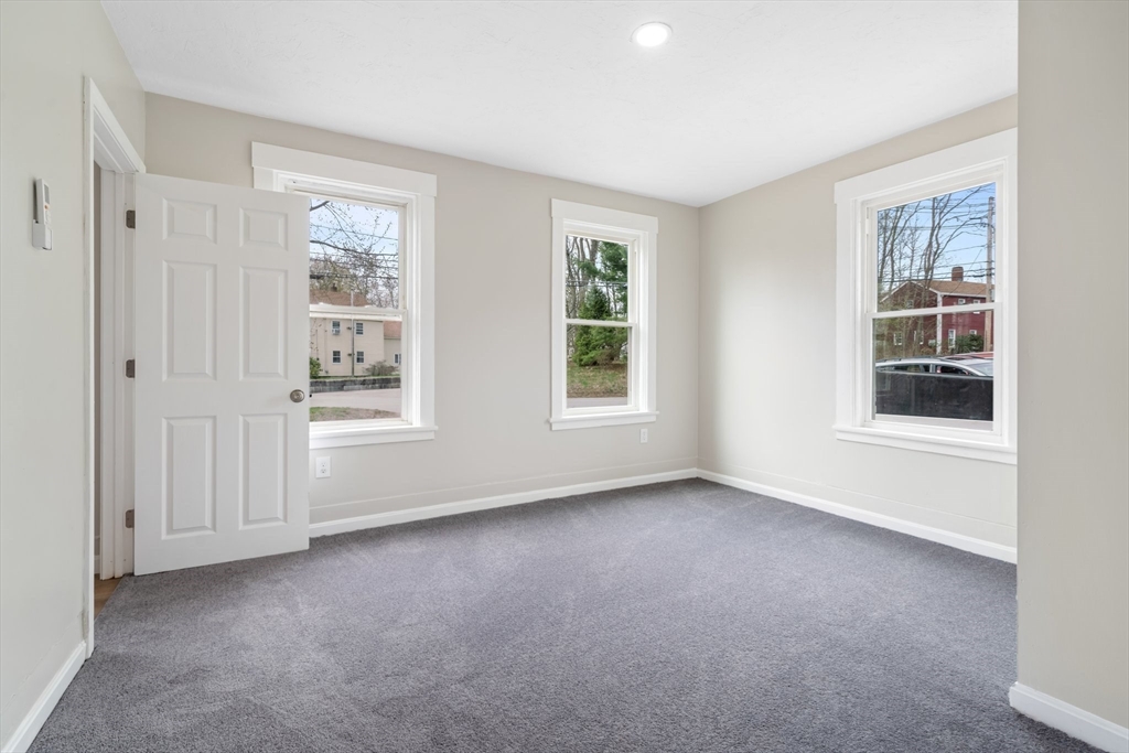 19 Bridge Street Property Photo 26