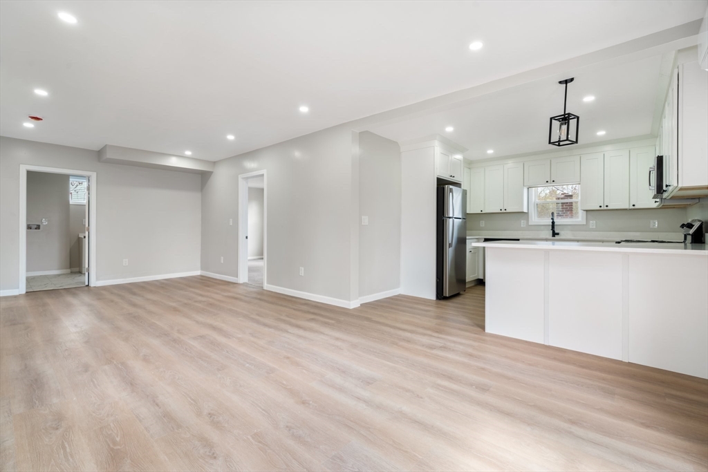 19 Bridge Street Property Photo 34