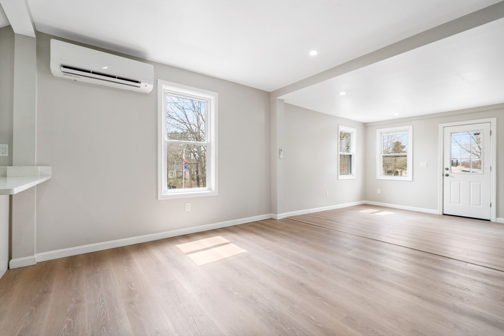 19 Bridge Street Property Photo 35