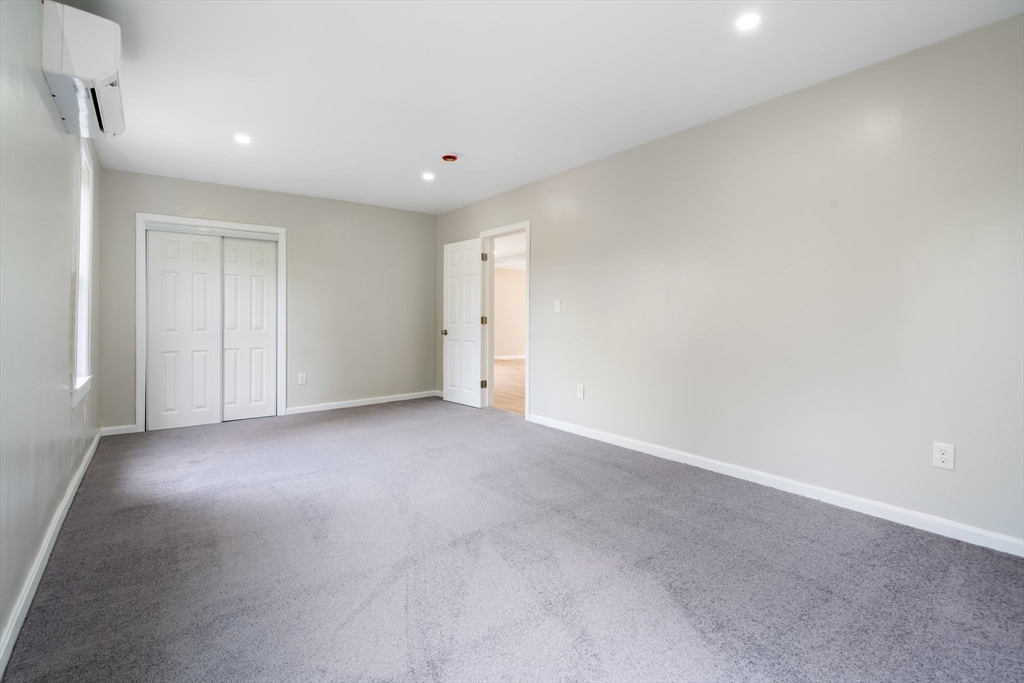 19 Bridge Street Property Photo 41