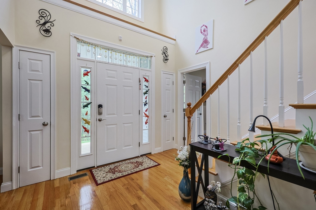 662 Concord St Property Photo 3