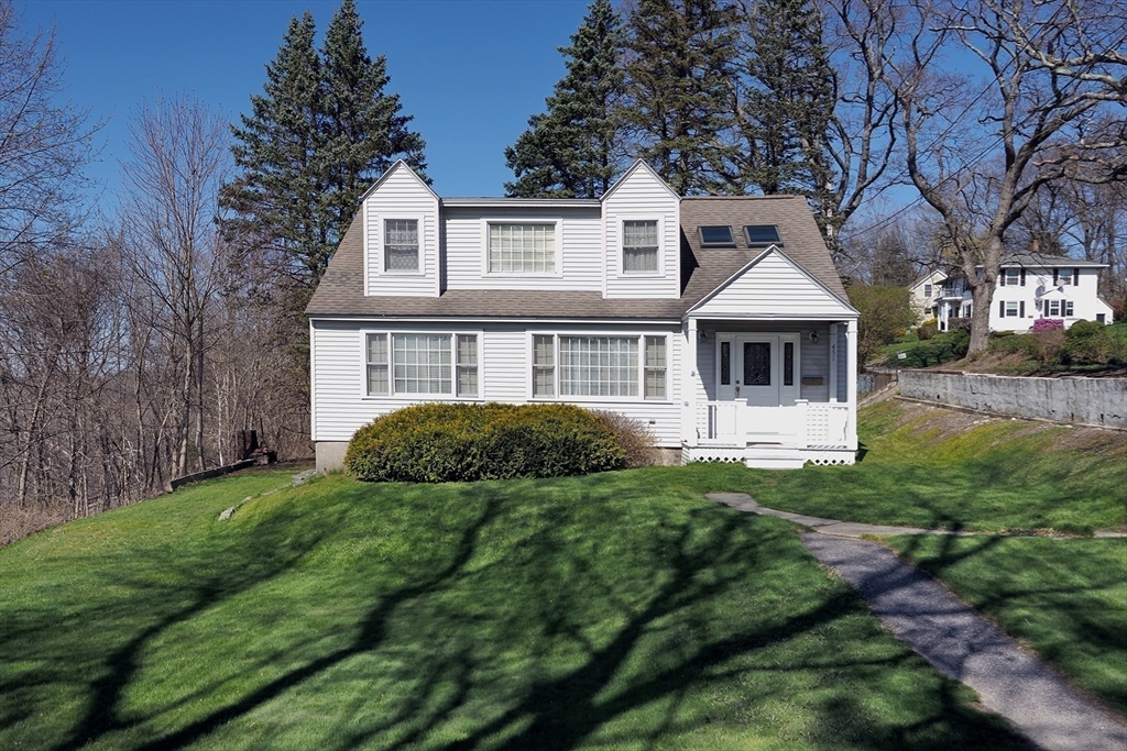 451 Wilson Street Property Photo 1