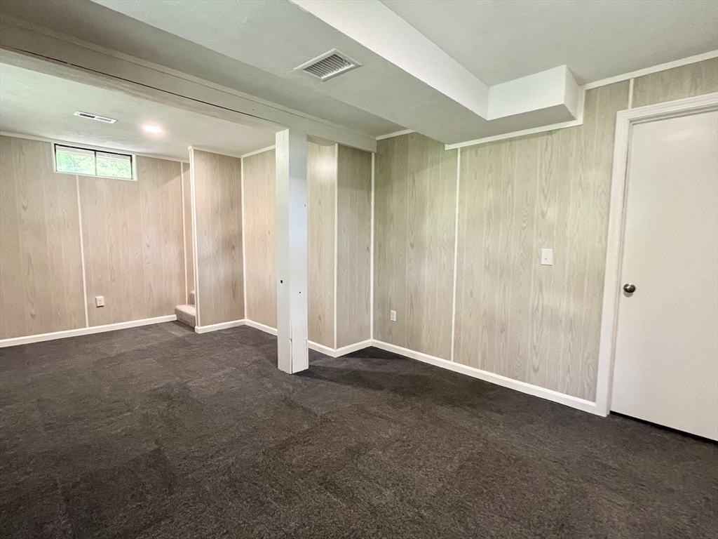 196 Munn Rd Property Photo 11