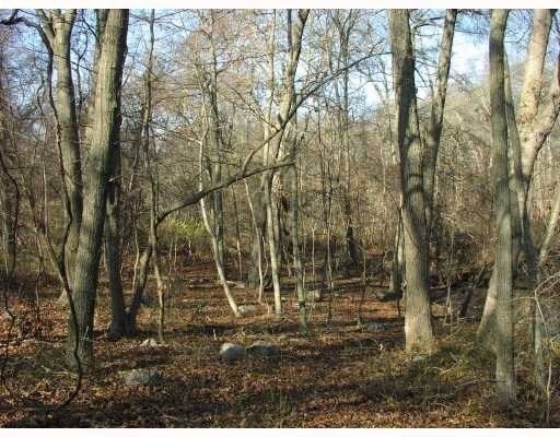 536-r Highland Rd Property Photo 11