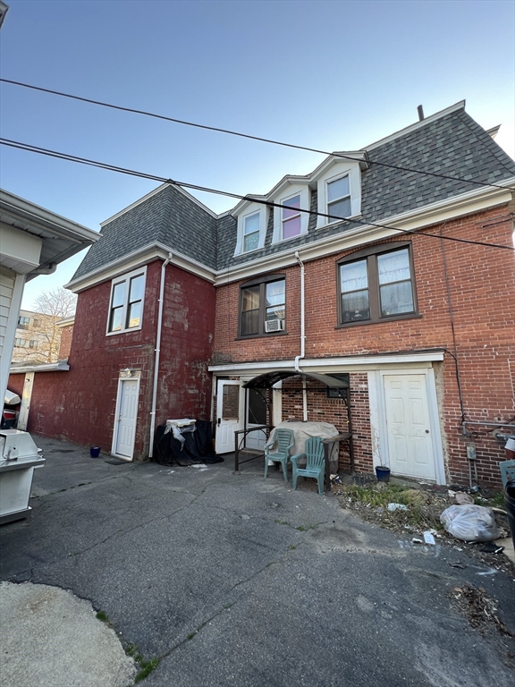 38 Trescott Street Property Photo 1