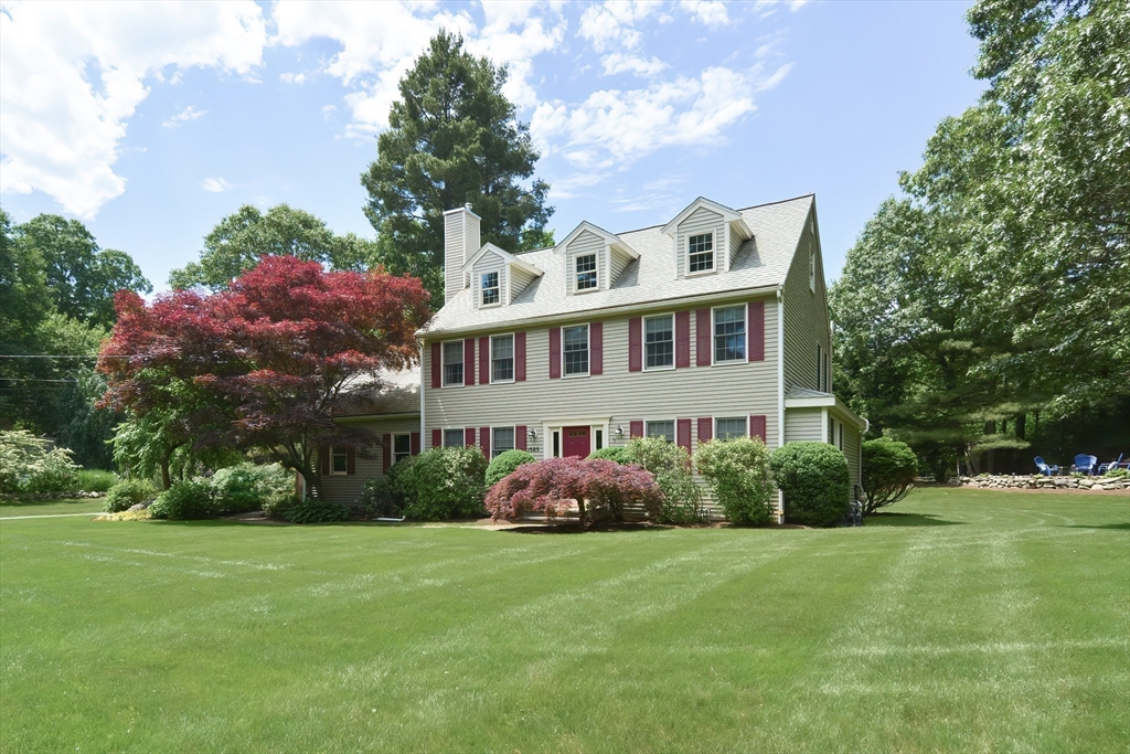 1585 Highland Street Property Photo