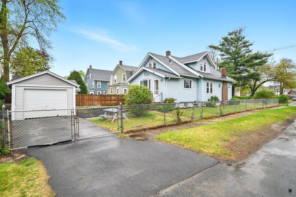26 Dwight Rd Property Photo 25