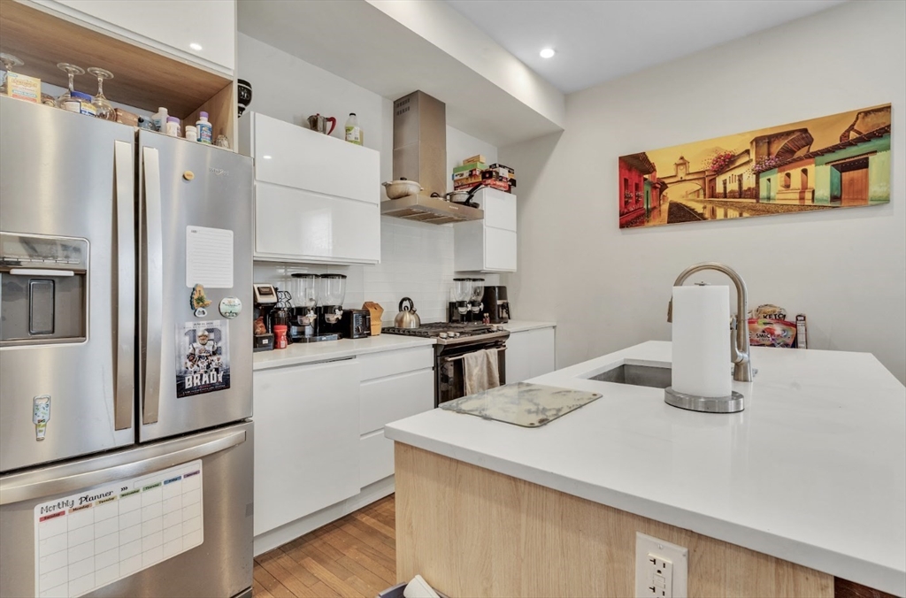 14 Sumner St # 1 Property Photo 1