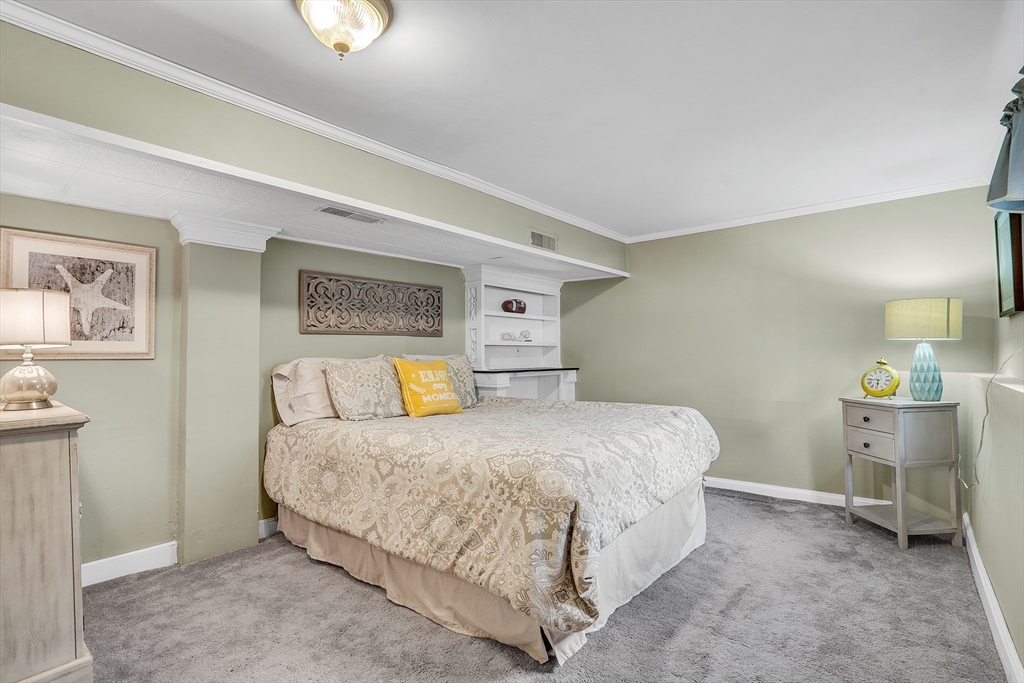 98 Appleyard Lane Property Photo 22