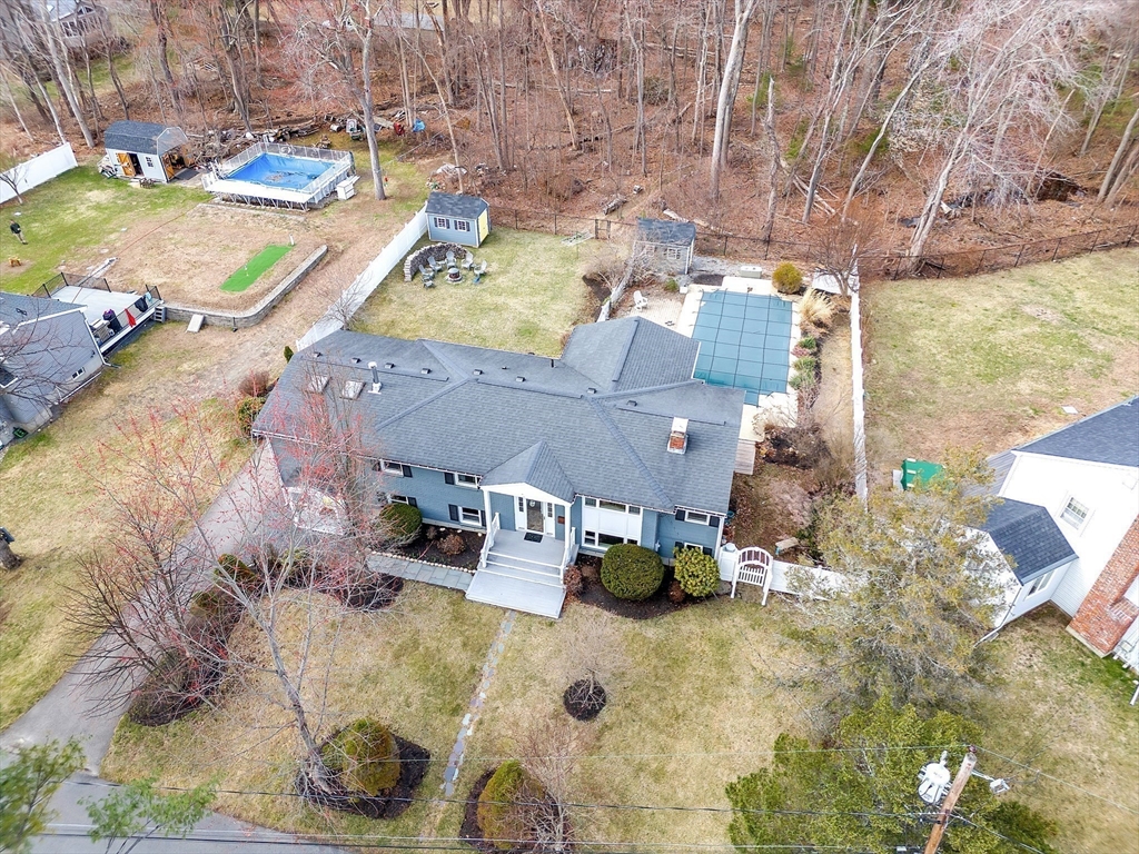 98 Appleyard Lane Property Photo 36