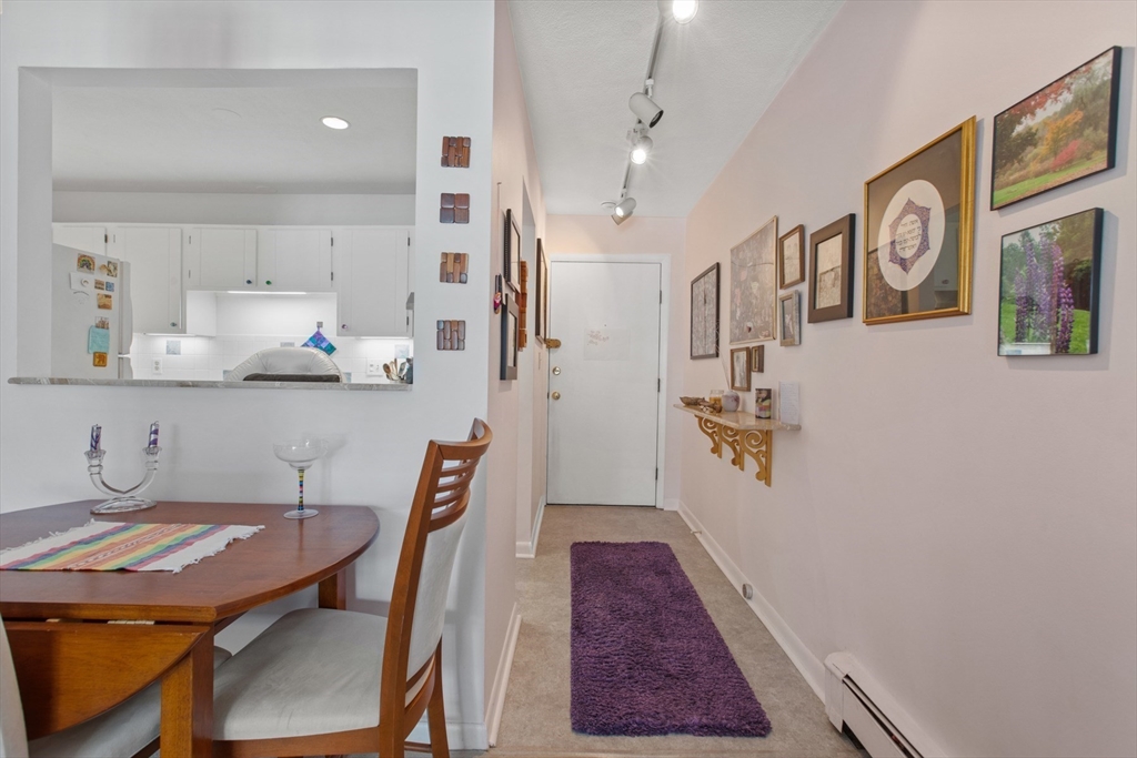 74 Springvale Ave # 18 Property Photo 9