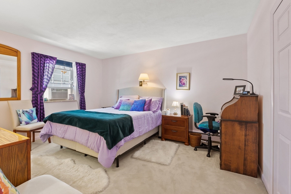 74 Springvale Ave # 18 Property Photo 12