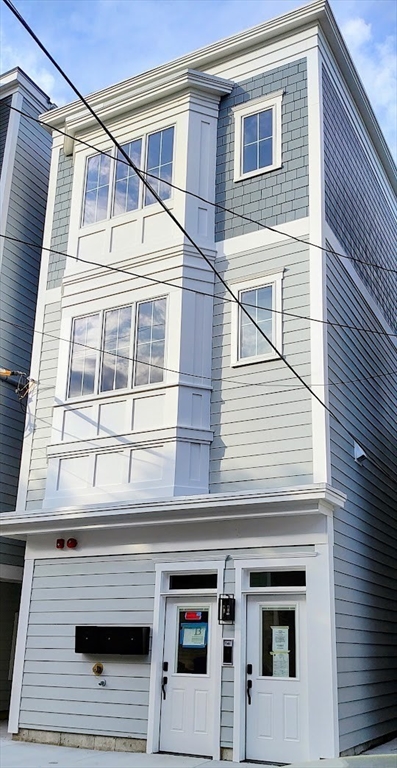 80 Baxter Street Property Photo 1