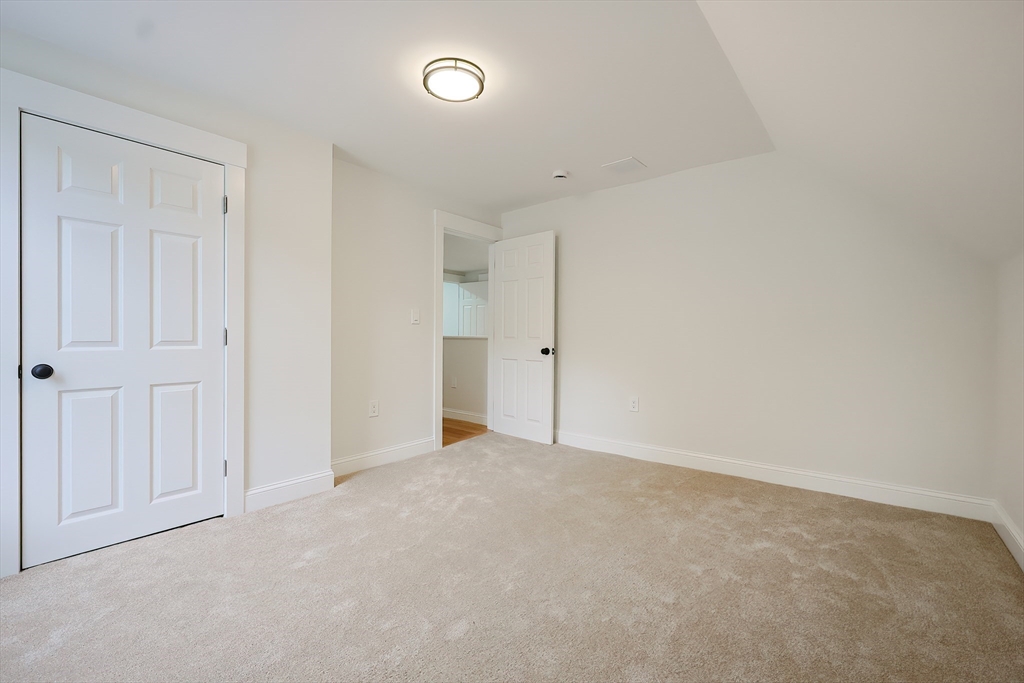634 Washington St Property Photo 28