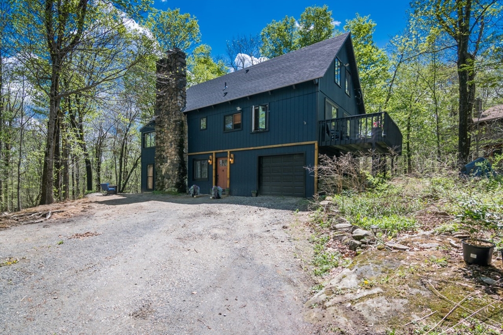 78 Slope Rd Property Photo 1