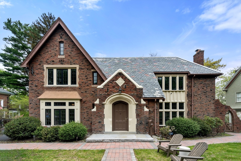 17 Chestnut Hill Ter