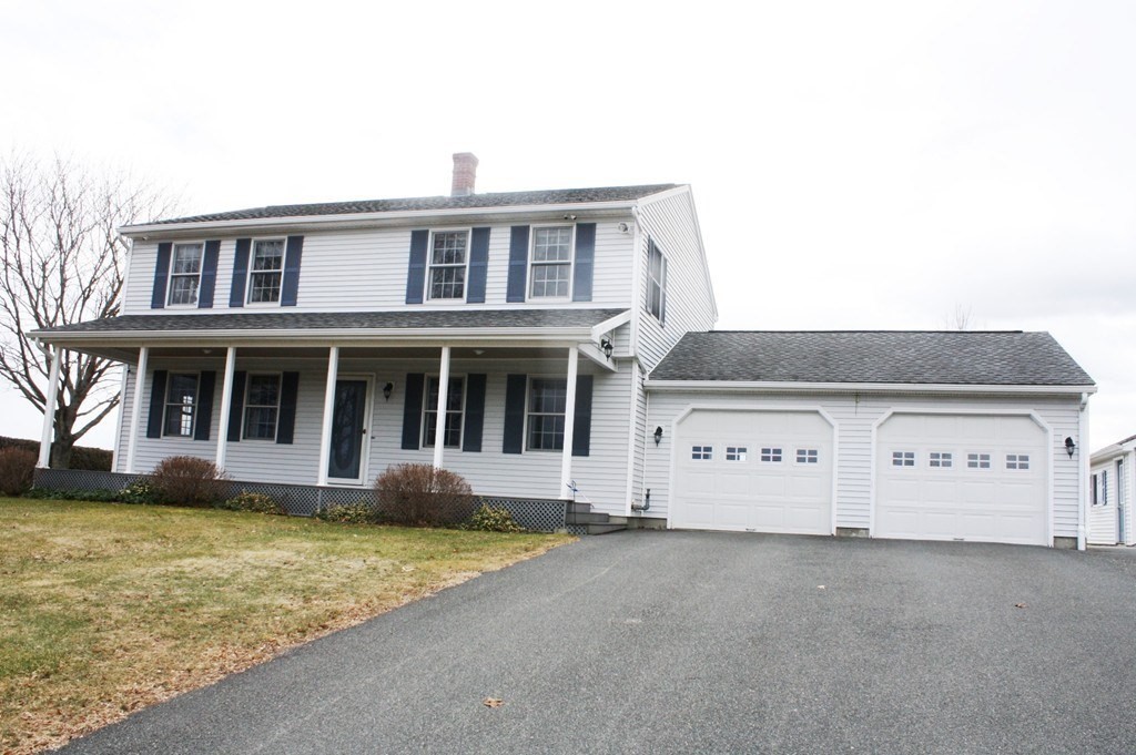 107 Plain Rd W Property Photo 1