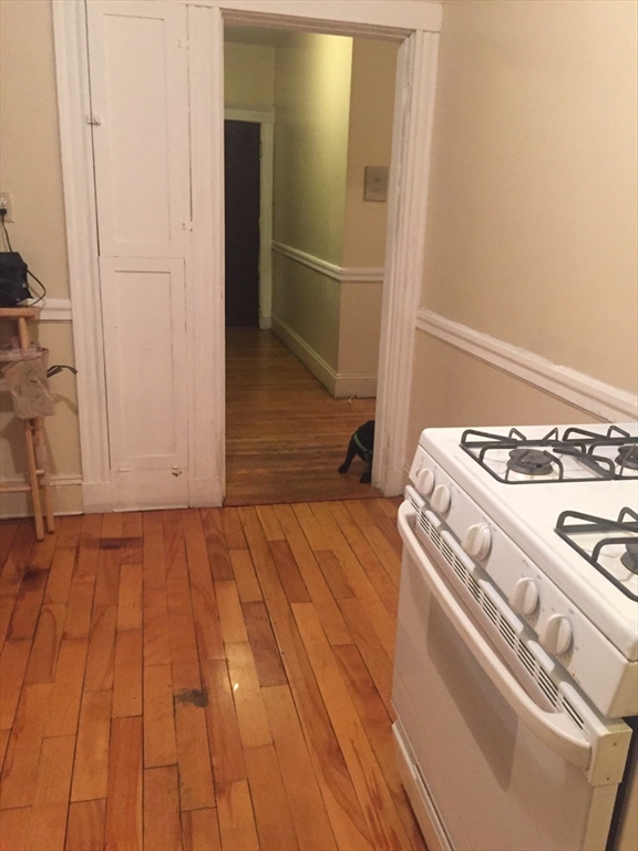 4 Hancock St # 7 Property Photo 1