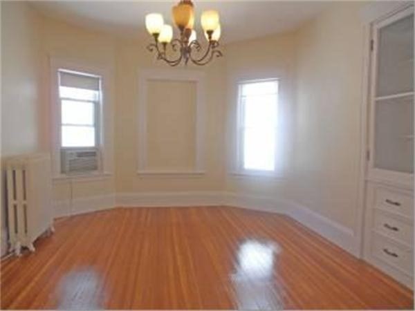14 E Milton Road # 4a Property Photo 2