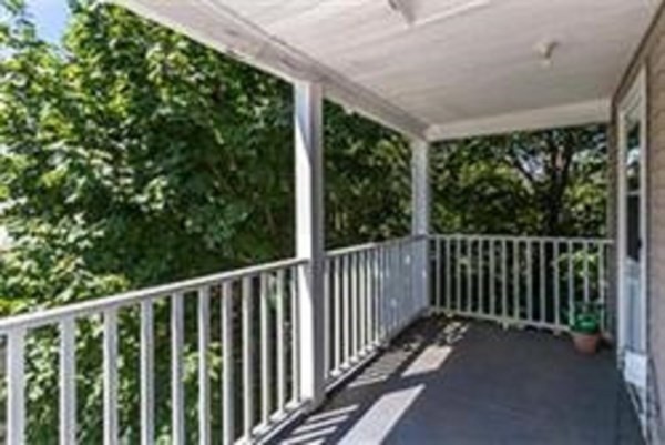 14 E Milton Road # 4a Property Photo 10