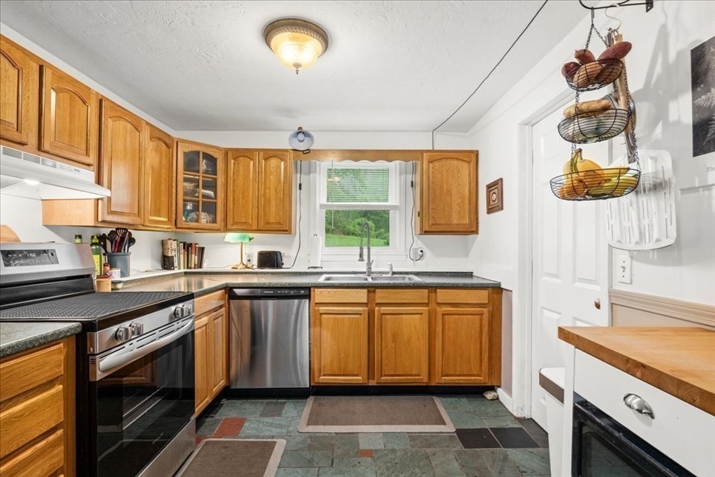 232a W Main Street Property Photo 16