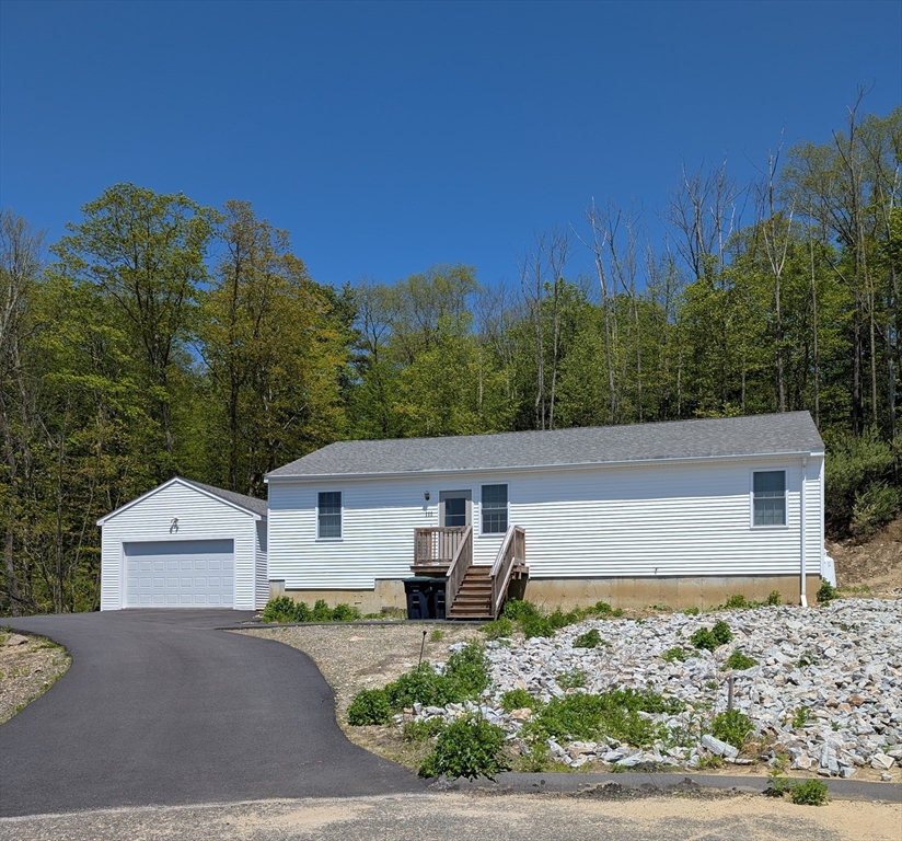 111 Highfield Dr Property Photo