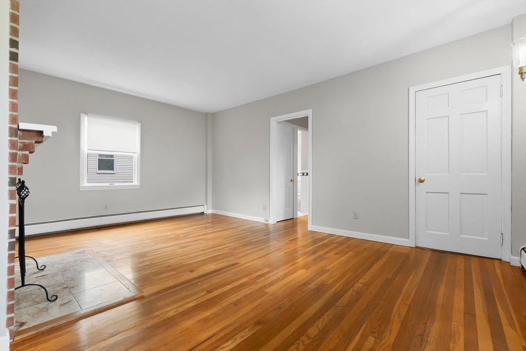 199 Lynn St Property Photo 16
