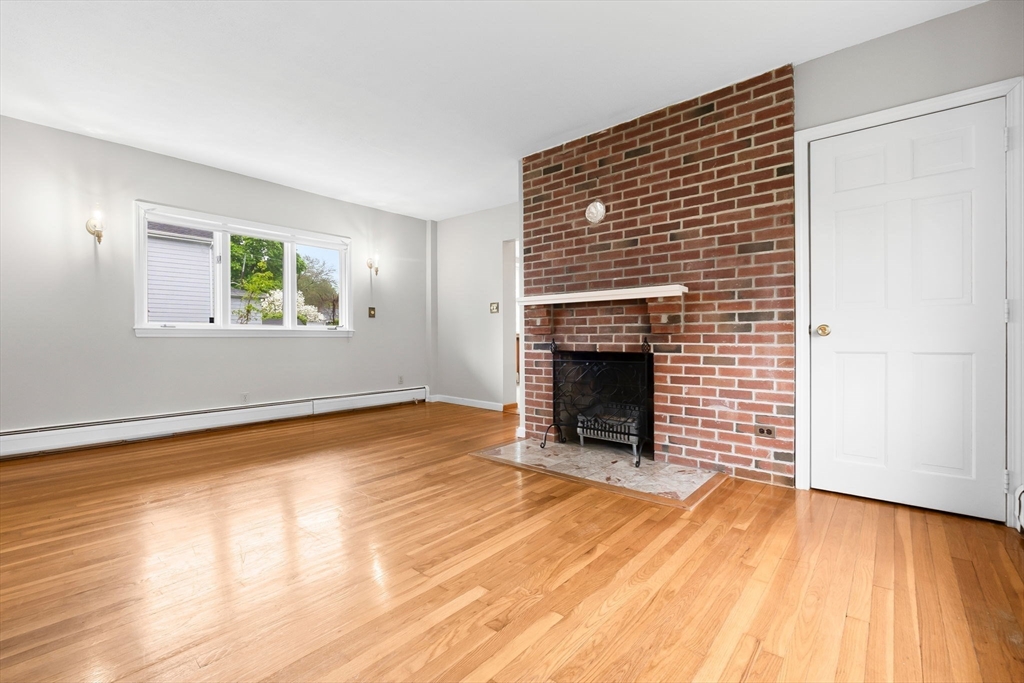199 Lynn St Property Photo 18