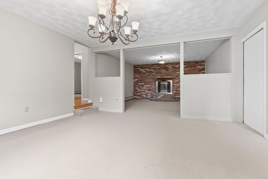 199 Lynn St Property Photo 24