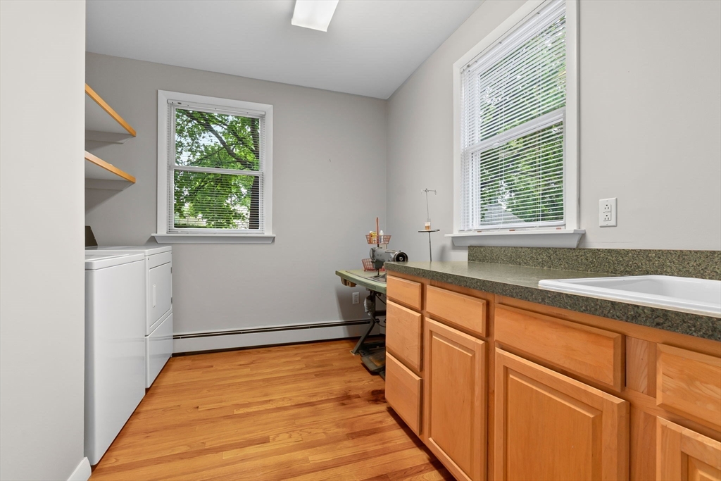 199 Lynn St Property Photo 29