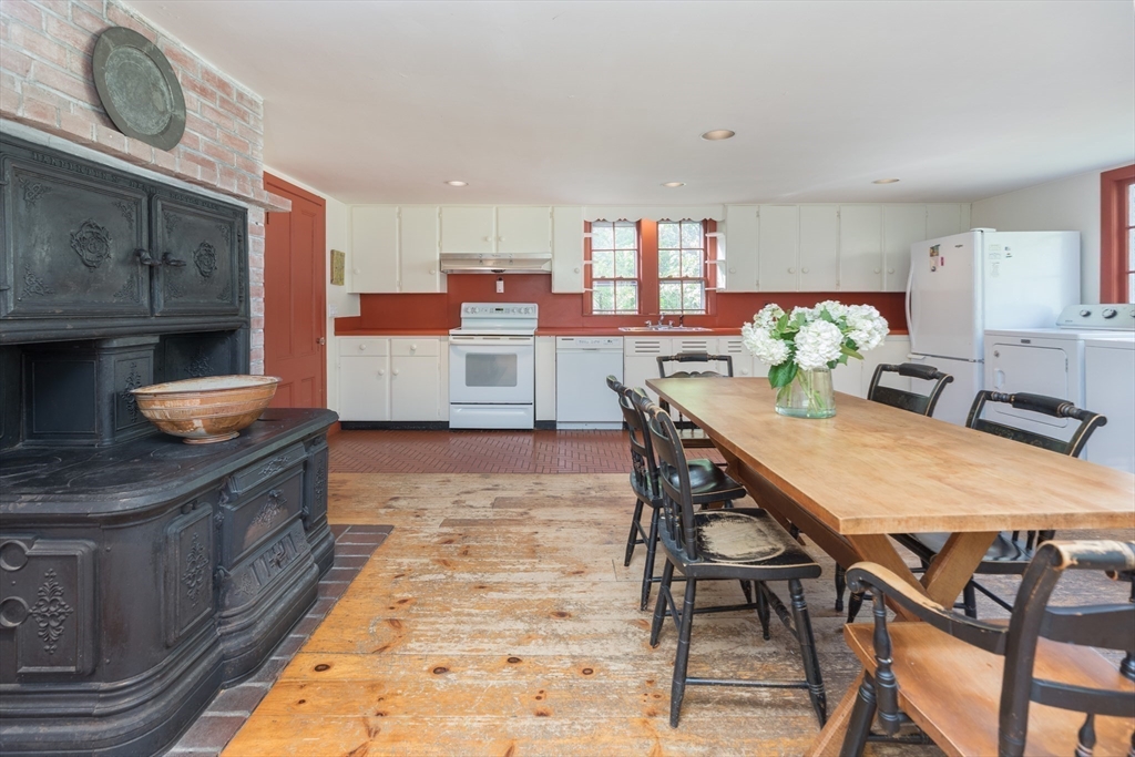 56 Ridgeway Rd Property Photo 19