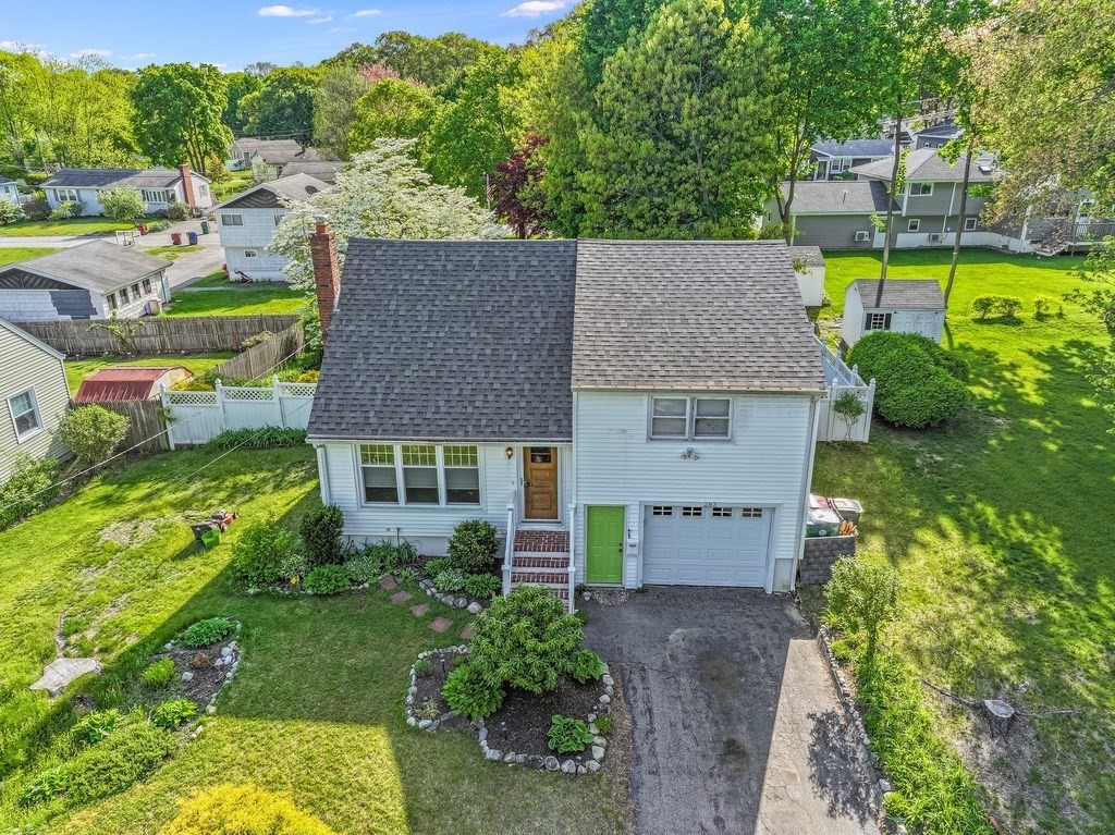283 Douglas Rd