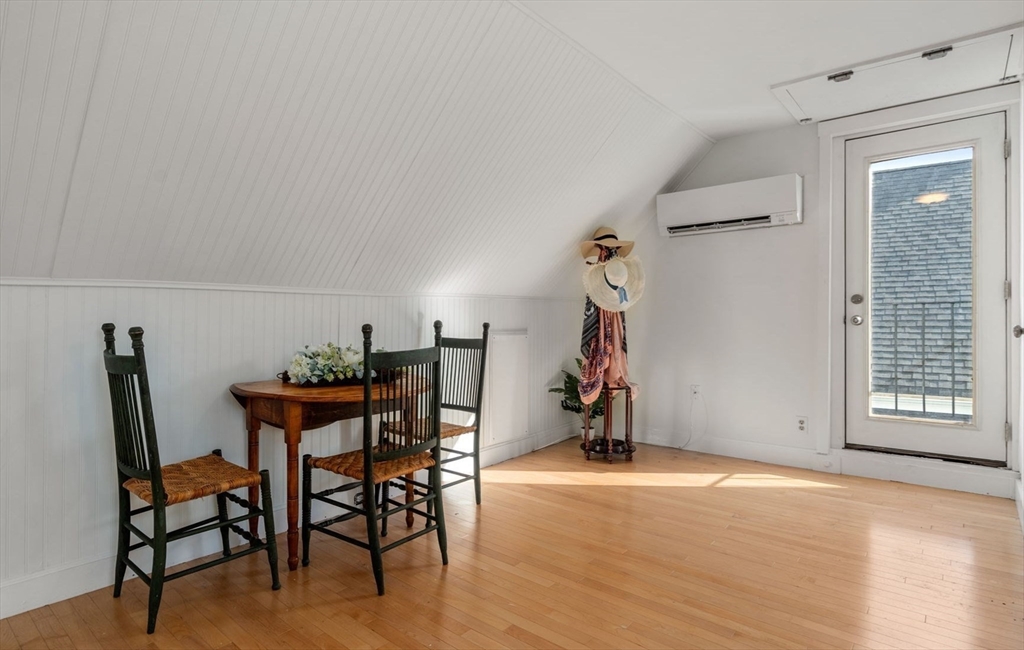 32 Richardson St Property Photo 8