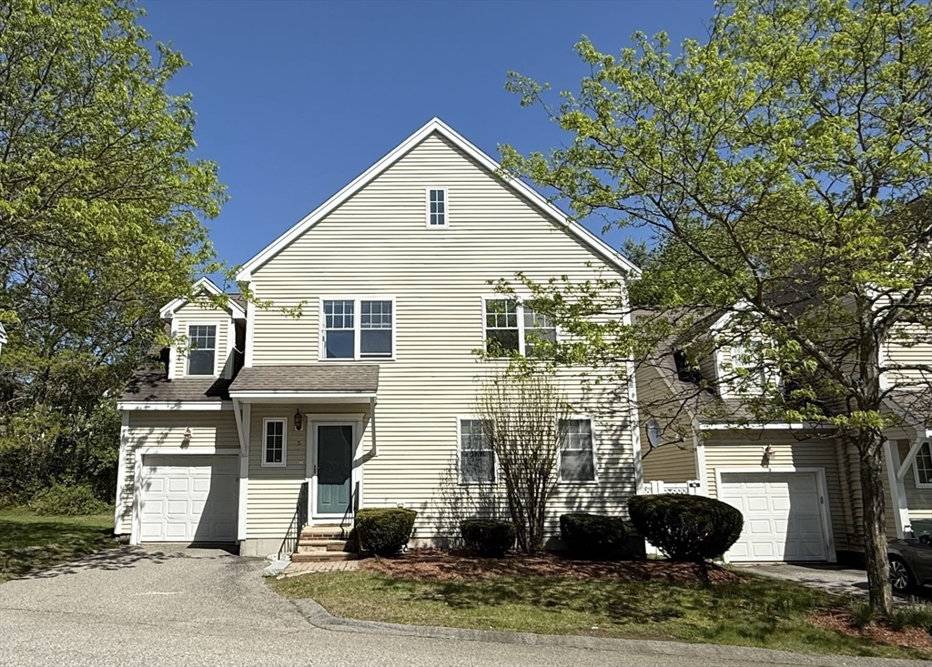 5 Samantha Way # 5 Property Photo 1