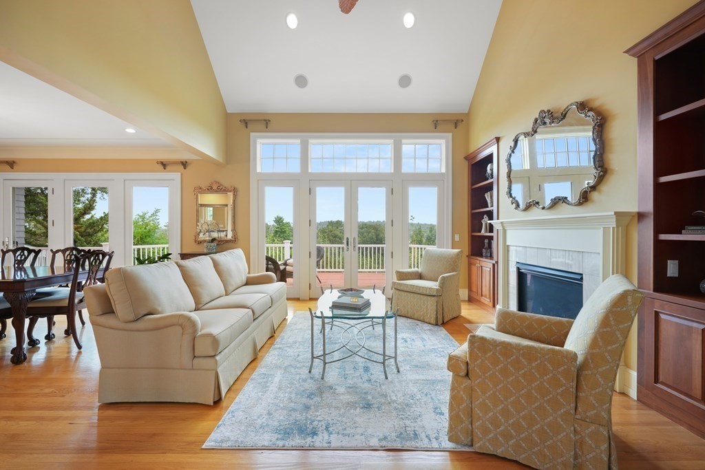 55 Maplecroft Lane Property Photo