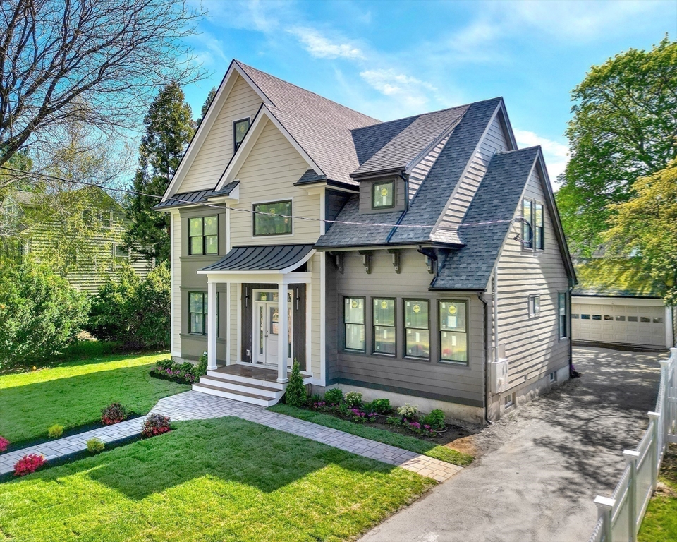 44 Cabot Street Property Photo 1