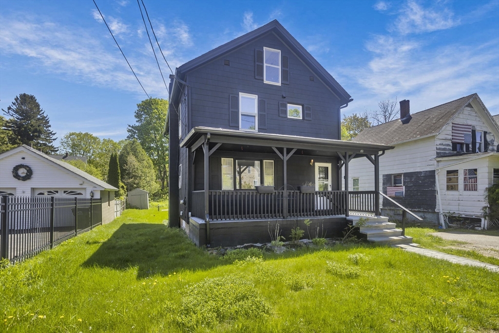 82 Grove St Property Photo 3