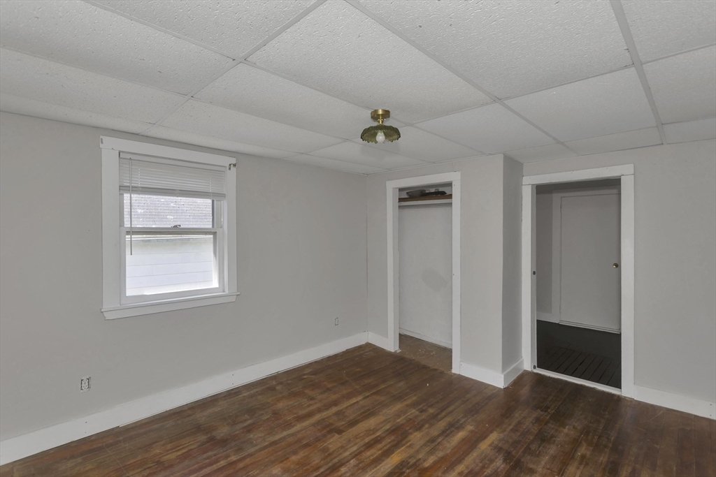 82 Grove St Property Photo 26