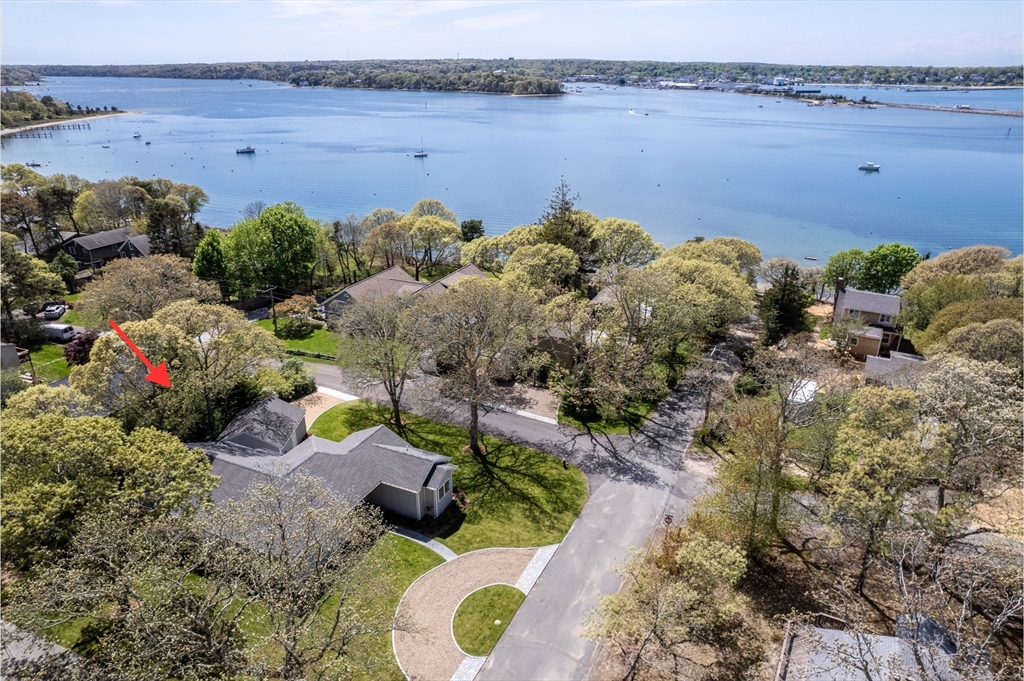 48 Vineyard Avenue Extension Property Photo 1