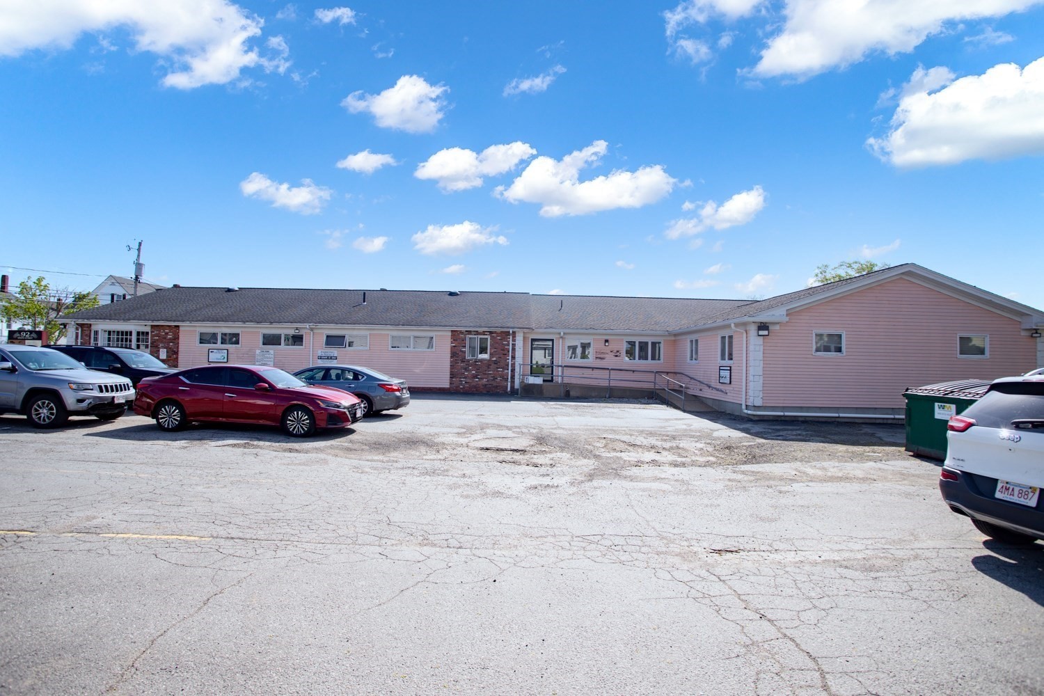 92 Grape St. # 3 Property Photo 6