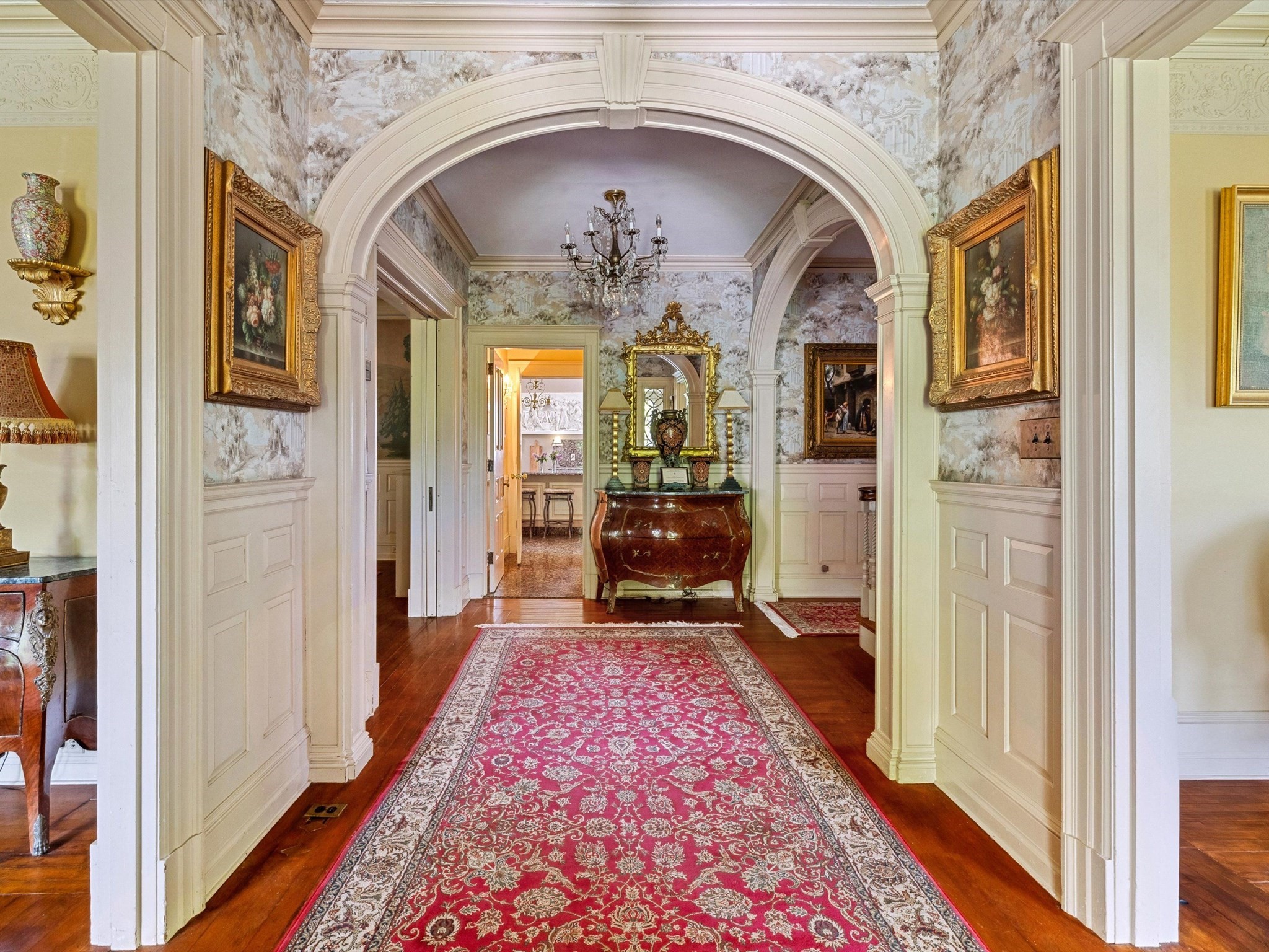31 Lenox St Property Photo 4