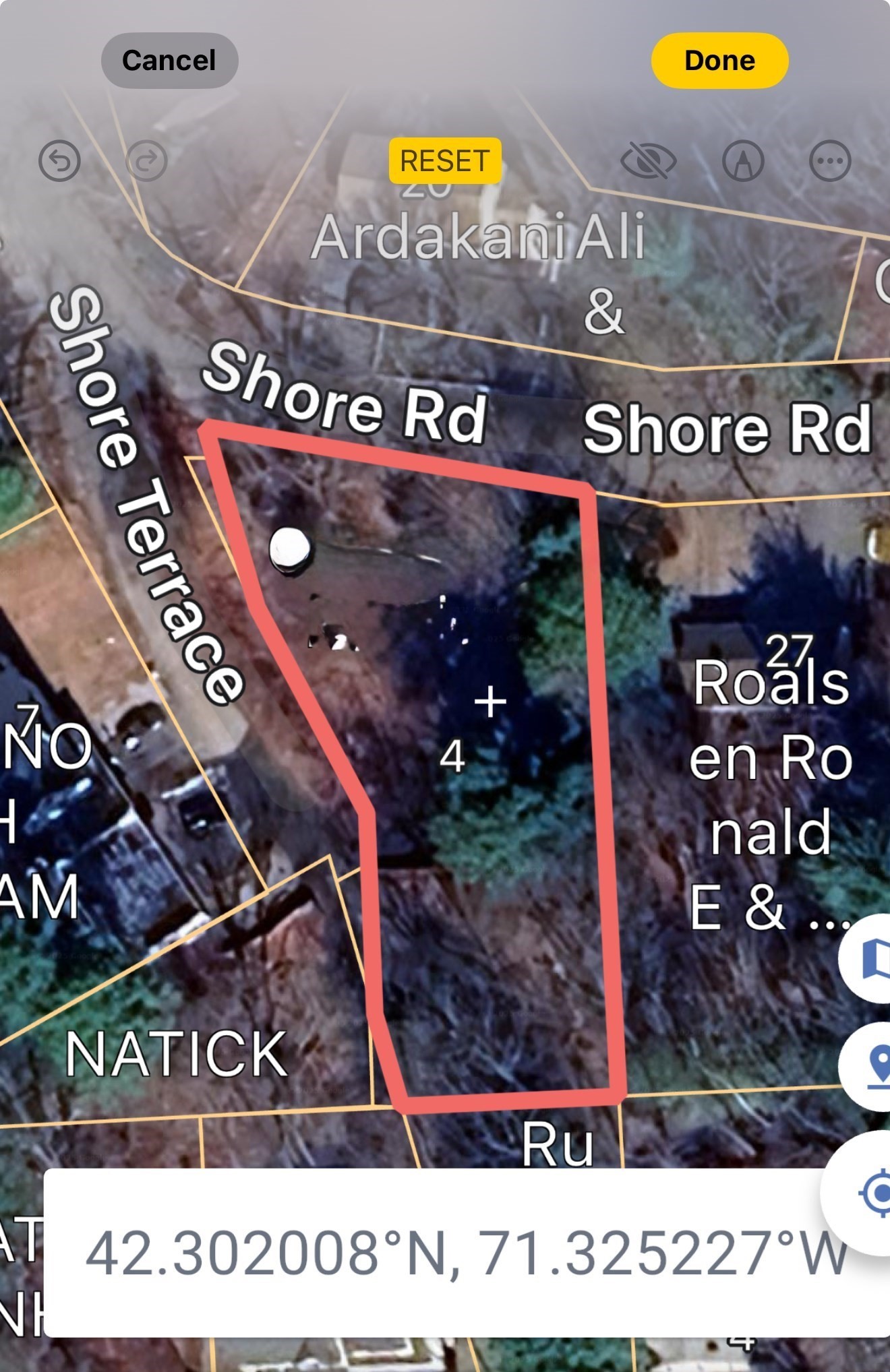 4 Shore Rd Property Photo 2