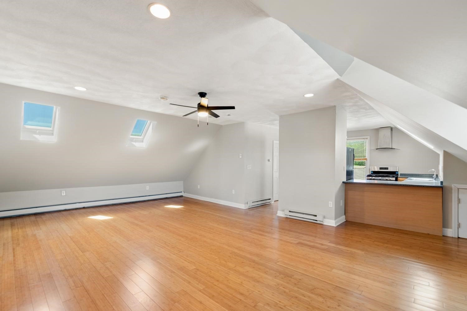 112 North St Property Photo 5