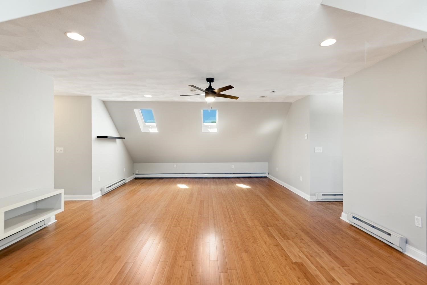 112 North St Property Photo 6