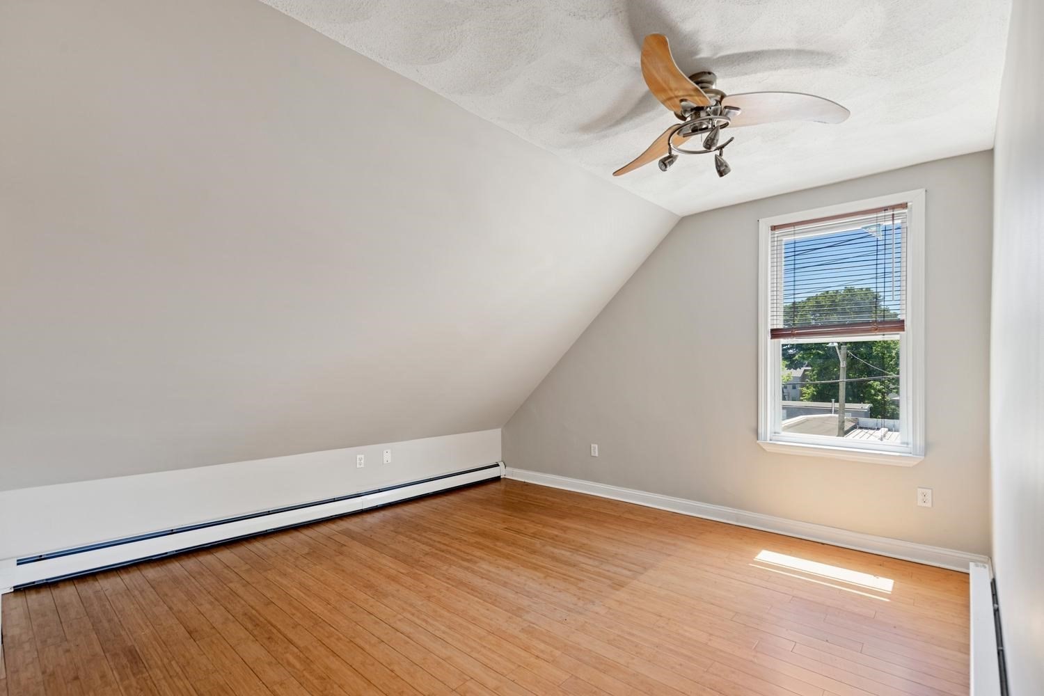 112 North St Property Photo 25
